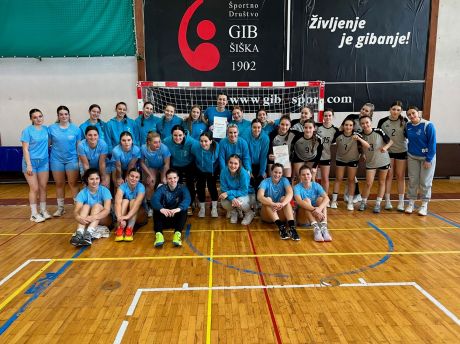 Vse sodelujoče ekipe.